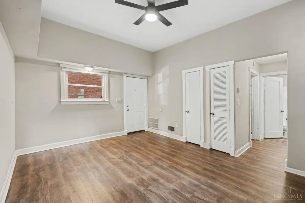 2149 W Clifton Avenue Cincinnati, OH 45219