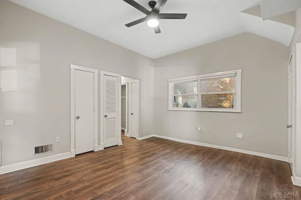 2149 W Clifton Avenue Cincinnati, OH 45219