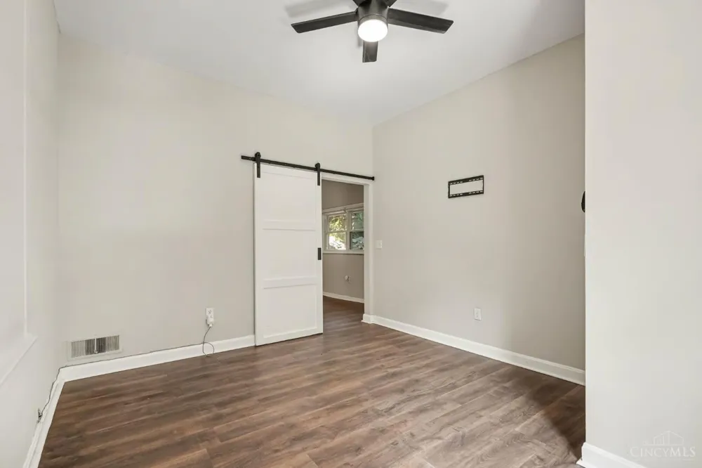 2149 W Clifton Avenue Cincinnati, OH 45219