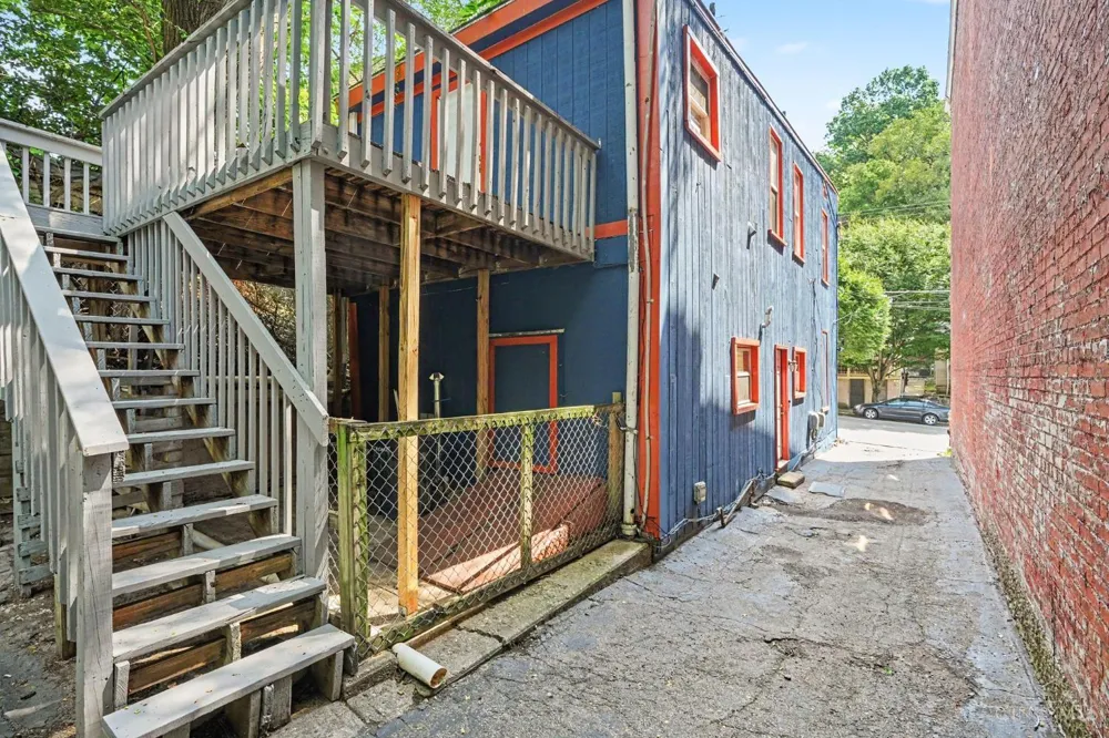 2149 W Clifton Avenue Cincinnati, OH 45219