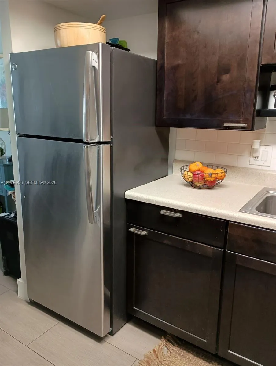 900 St Charles Pl #213 Pembroke Pines, FL 33026