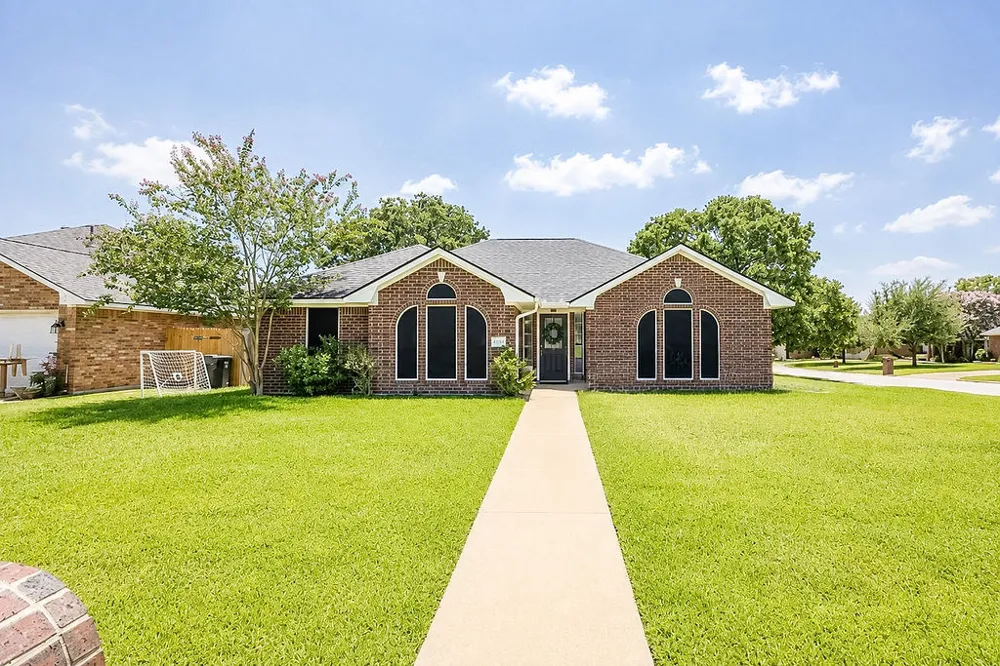 6200 Trellick Court Bryan, TX 77802