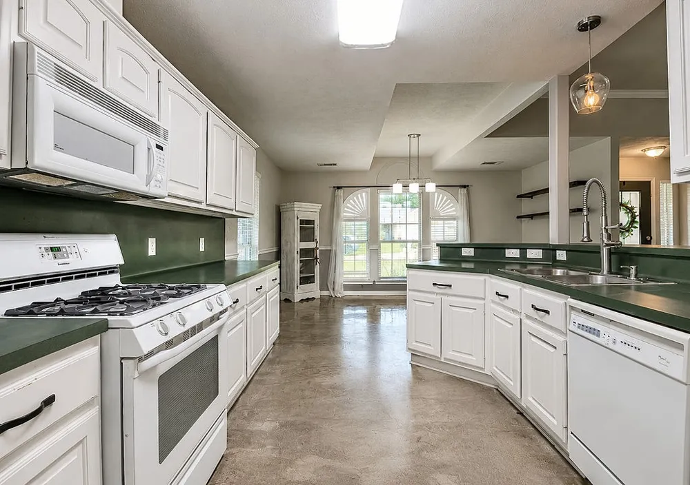 6200 Trellick Court Bryan, TX 77802