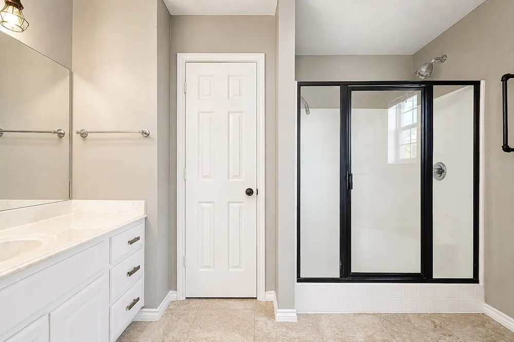 6200 Trellick Court Bryan, TX 77802