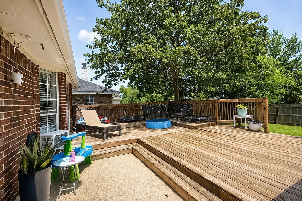 6200 Trellick Court Bryan, TX 77802