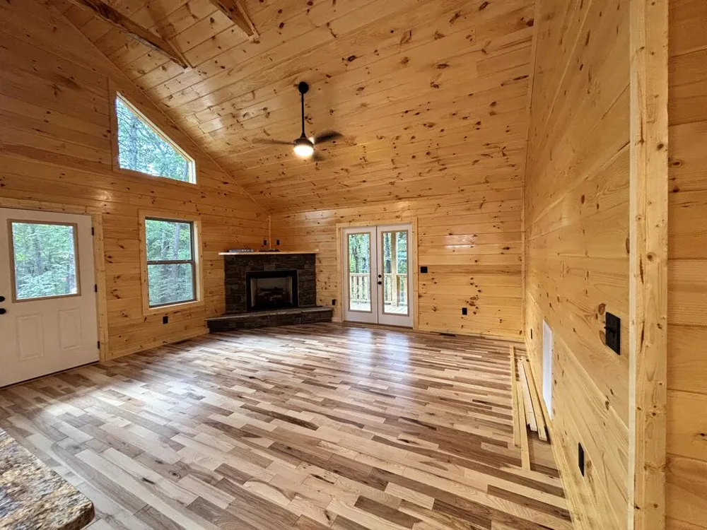 83 Noelle's Pass Murphy, NC 28906