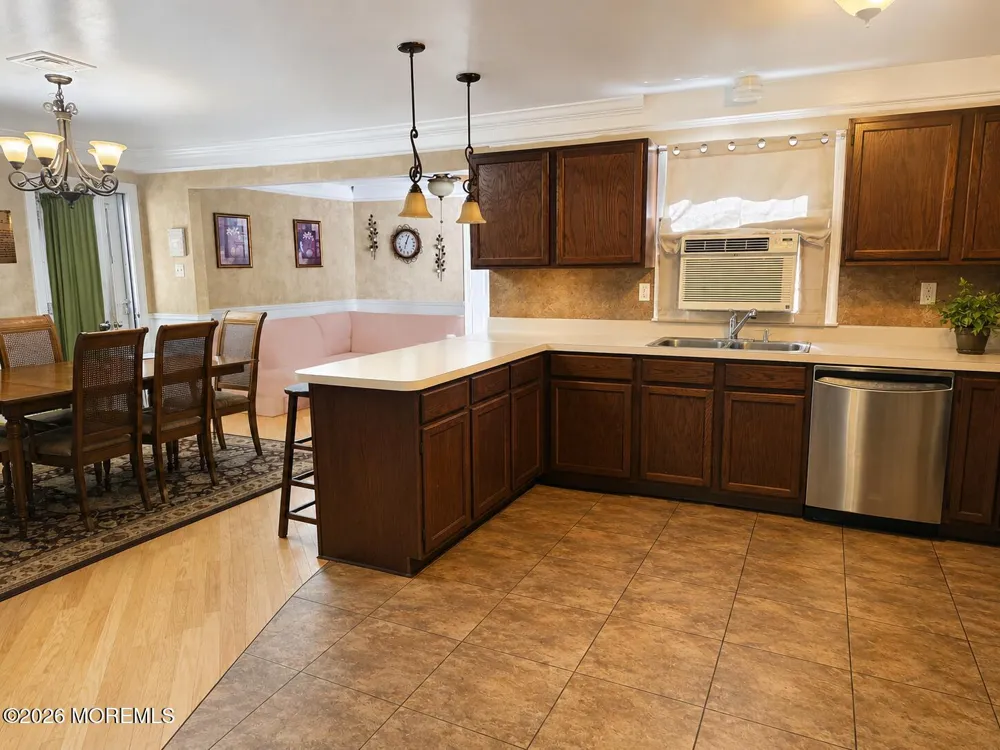 22 Radcliff Avenue Browns Mills, NJ 08015