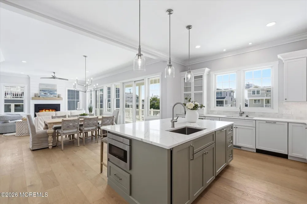 4 W Dune Lane Long Beach, NJ 08008