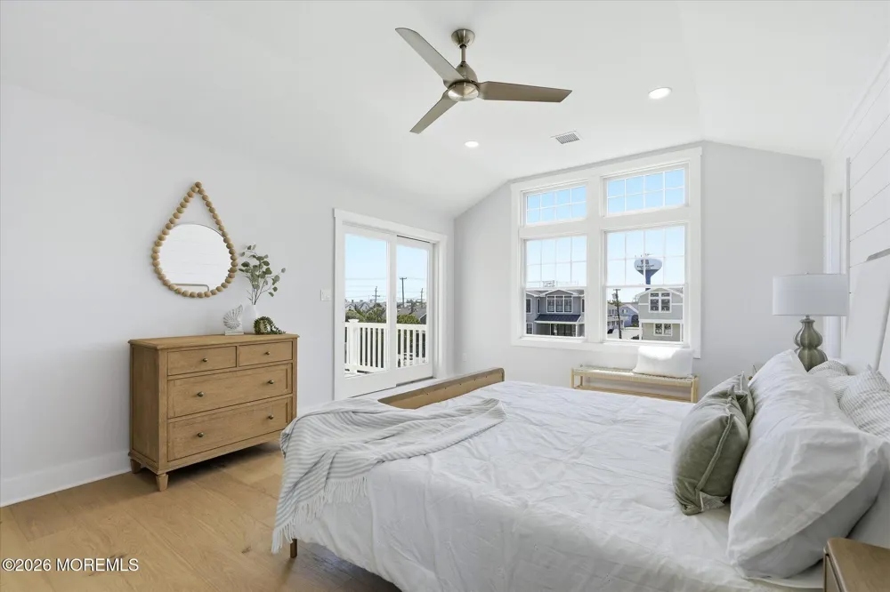 4 W Dune Lane Long Beach, NJ 08008