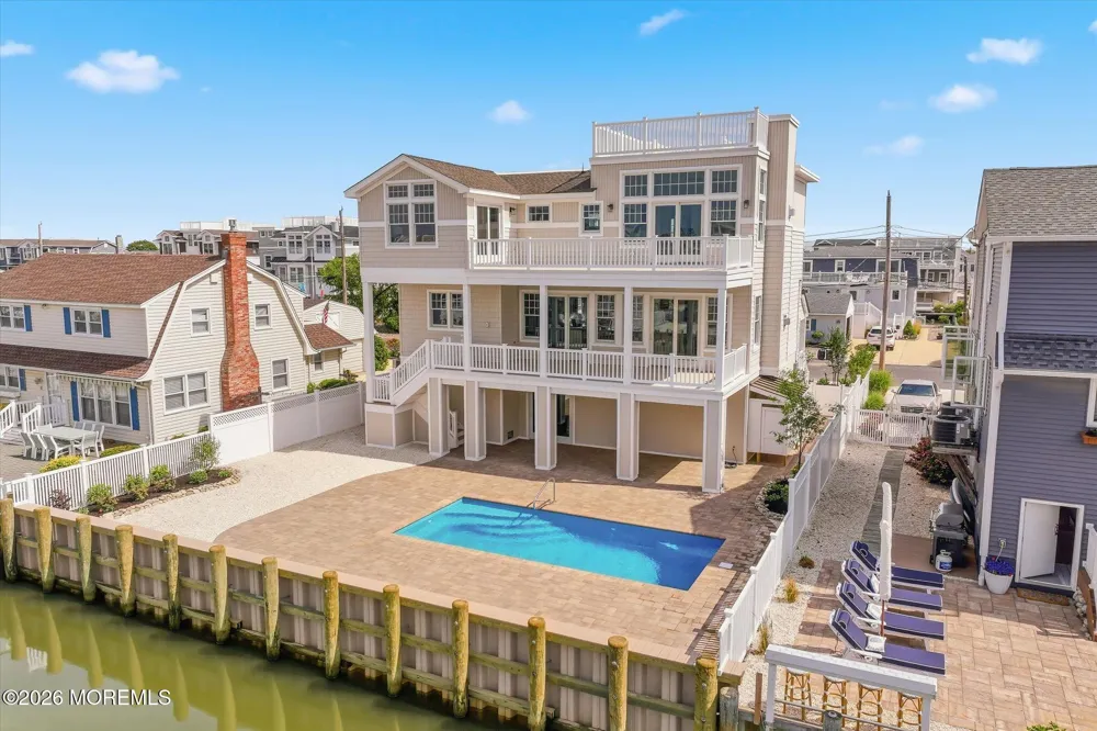 4 W Dune Lane Long Beach, NJ 08008