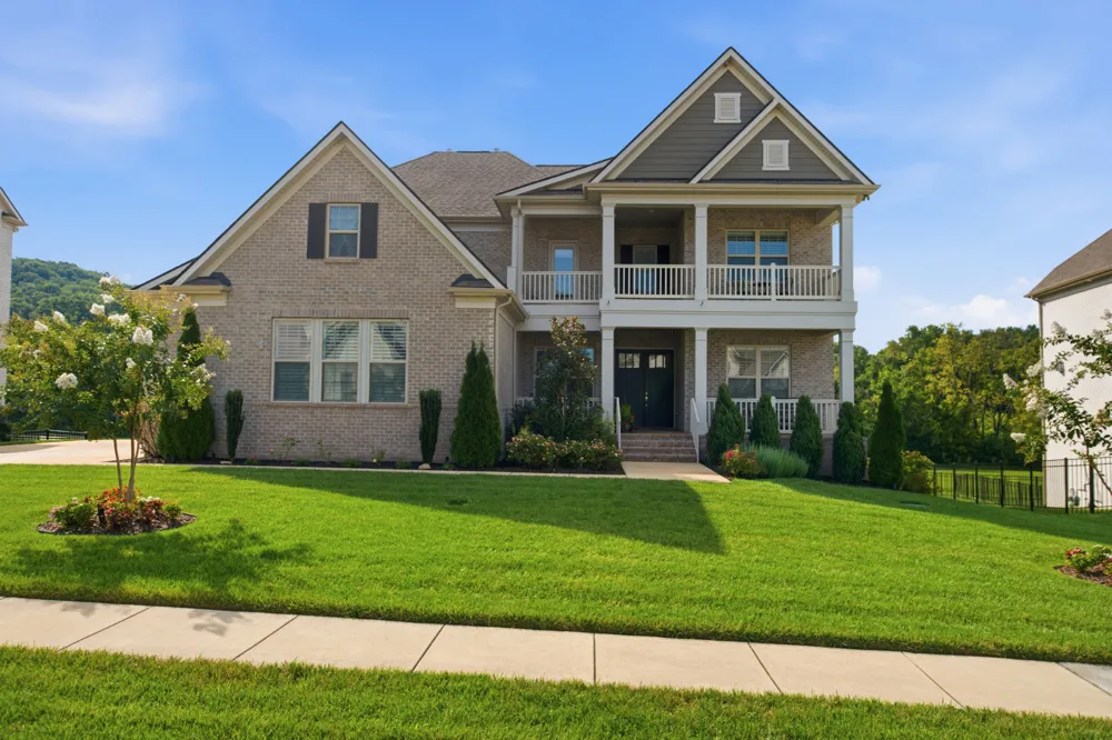 3170 Chase Point Dr Franklin, TN 37067