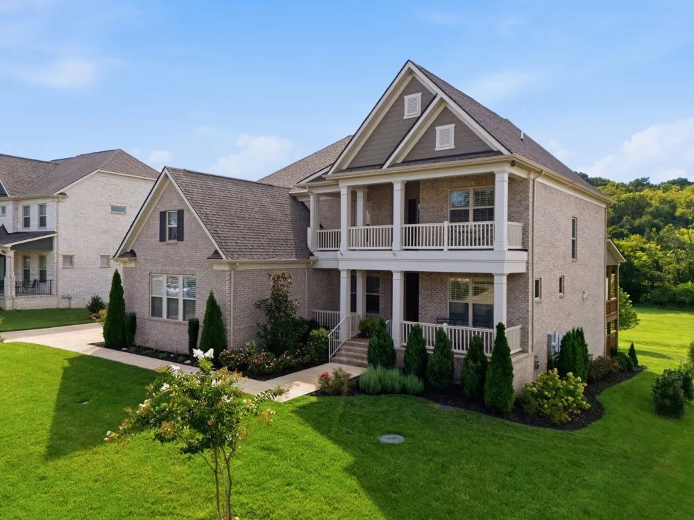 3170 Chase Point Dr Franklin, TN 37067