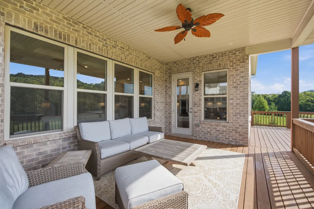 3170 Chase Point Dr Franklin, TN 37067