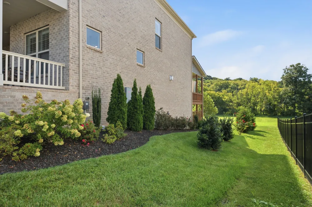 3170 Chase Point Dr Franklin, TN 37067