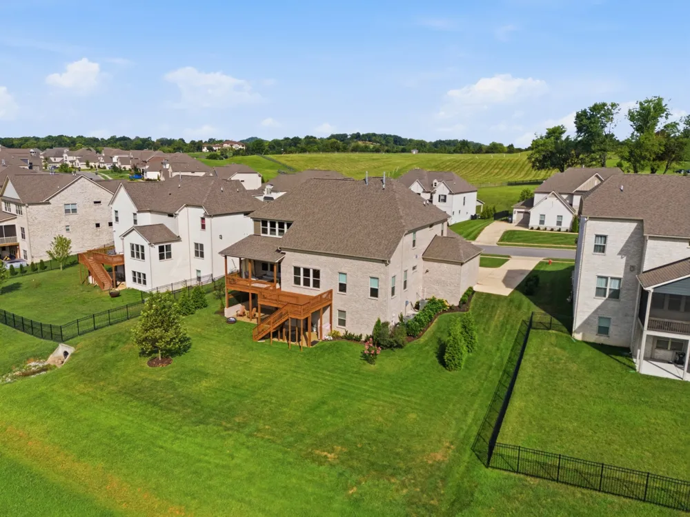 3170 Chase Point Dr Franklin, TN 37067