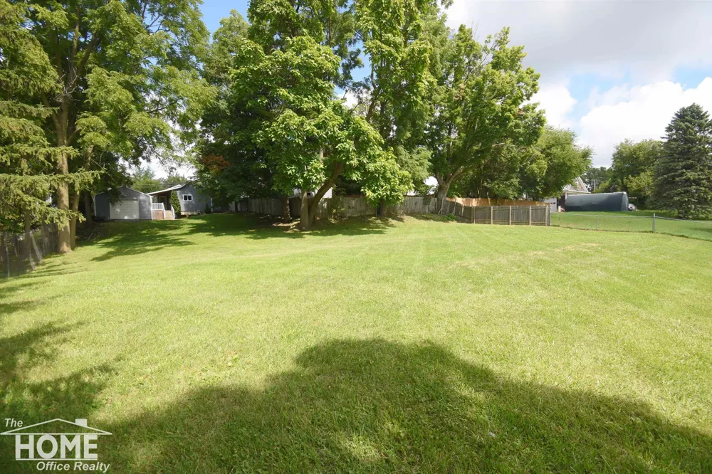 216 Laing Street Laingsburg City, MI 48848