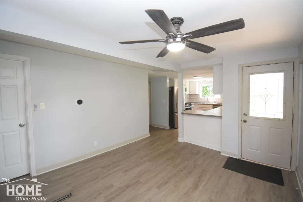 216 Laing Street Laingsburg City, MI 48848