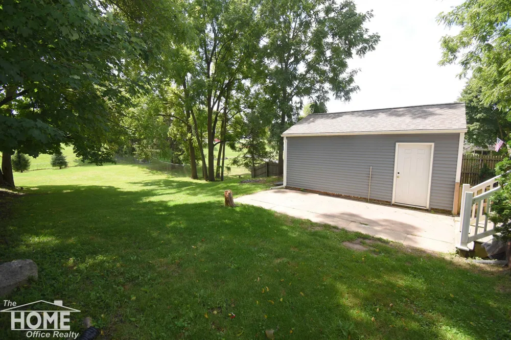 216 Laing Street Laingsburg City, MI 48848