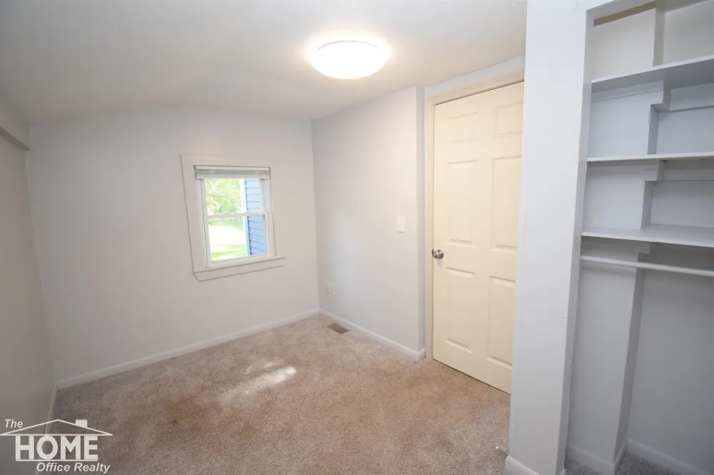 216 Laing Street Laingsburg City, MI 48848