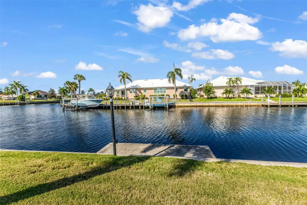 113 HIBISCUS DRIVE Punta Gorda, FL 33950