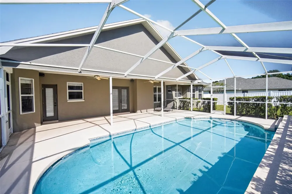 1850 SANDY KNOLL CIRCLE Lakeland, FL 33813