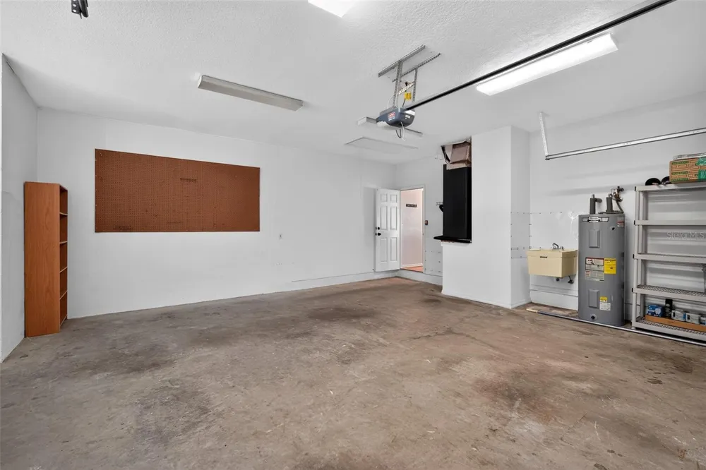 1850 SANDY KNOLL CIRCLE Lakeland, FL 33813
