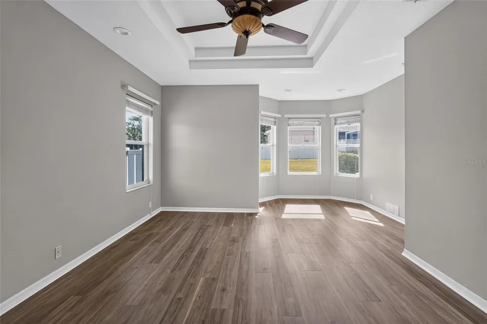1850 SANDY KNOLL CIRCLE Lakeland, FL 33813
