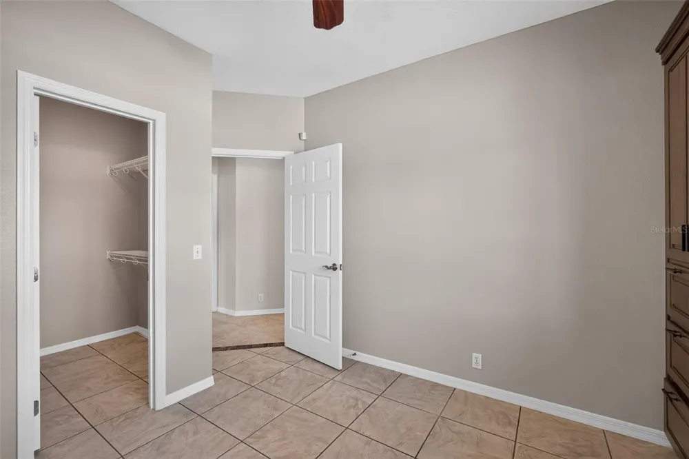 1850 SANDY KNOLL CIRCLE Lakeland, FL 33813