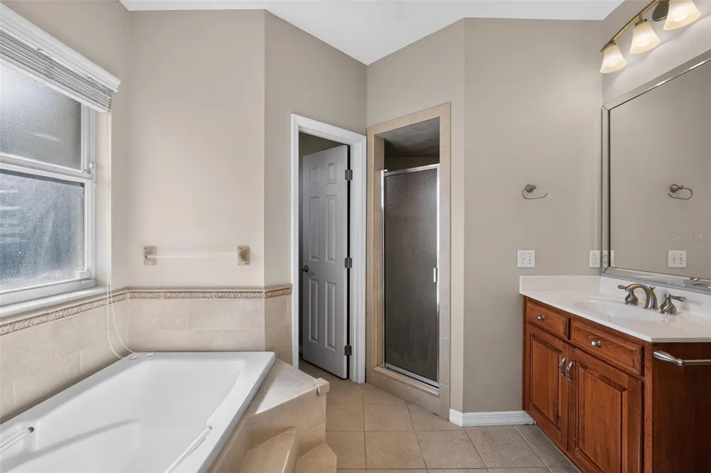 1850 SANDY KNOLL CIRCLE Lakeland, FL 33813