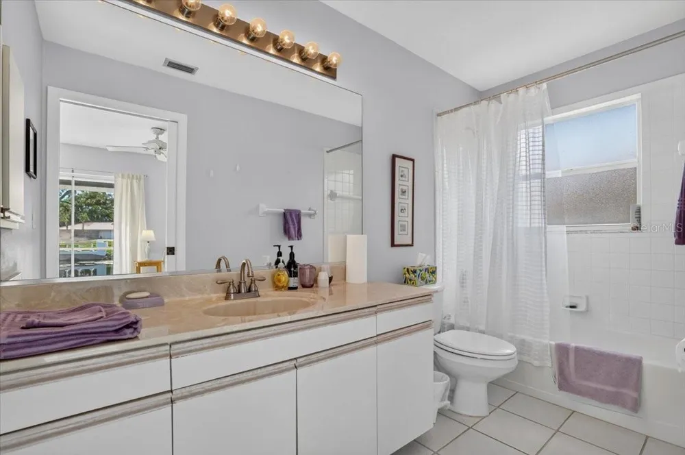 122 49TH COURT E Palmetto, FL 34221