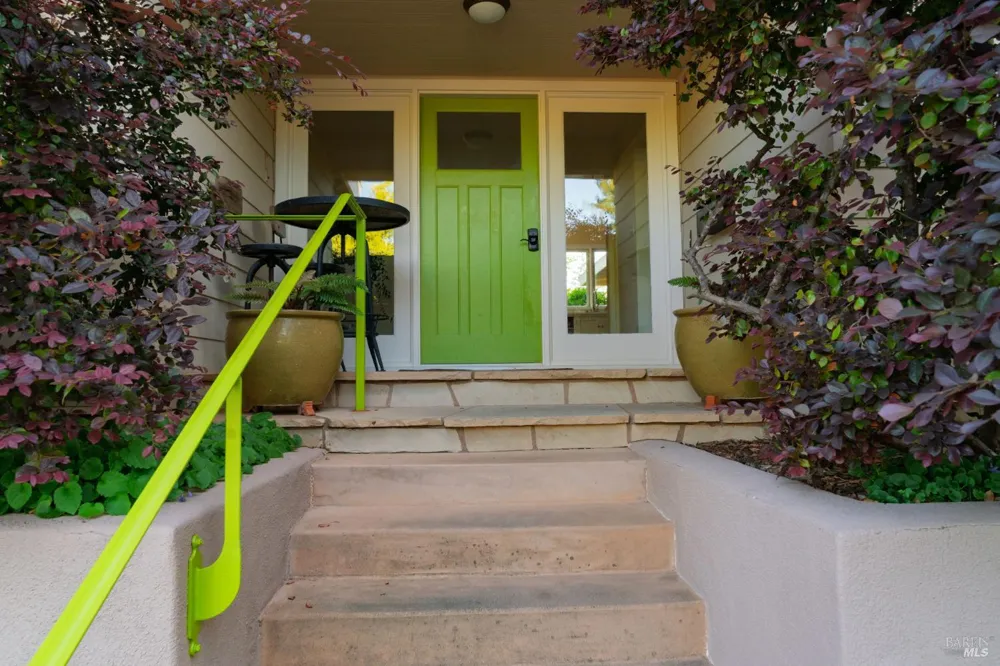 775 Josephine Lane Healdsburg, CA 95448