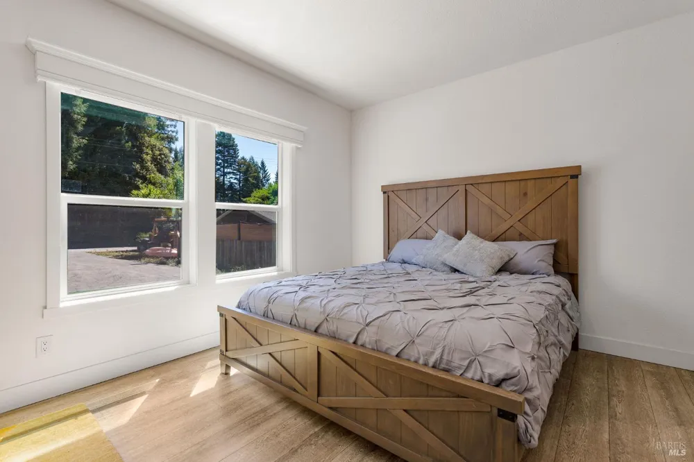 39934 Gualala Court Gualala, CA 95445