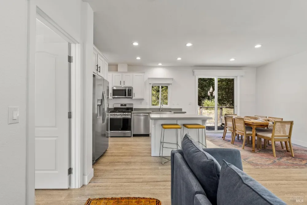 39934 Gualala Court Gualala, CA 95445