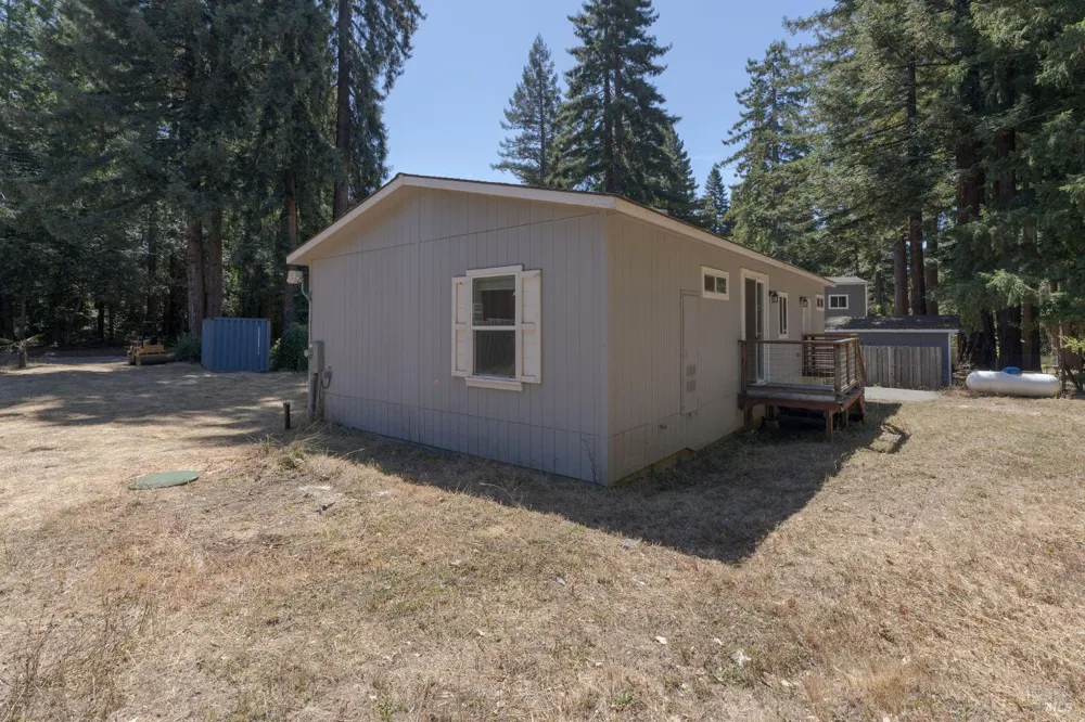 39934 Gualala Court Gualala, CA 95445