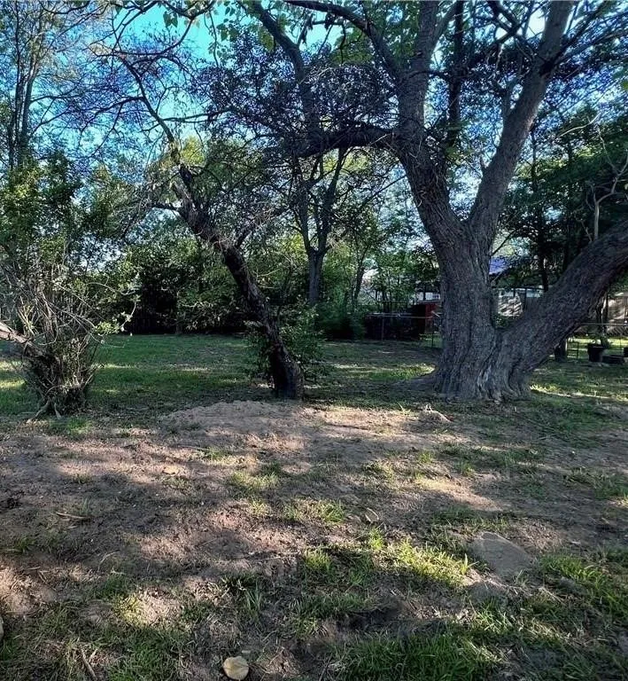 119 Magnolia St Longview, TX 75602
