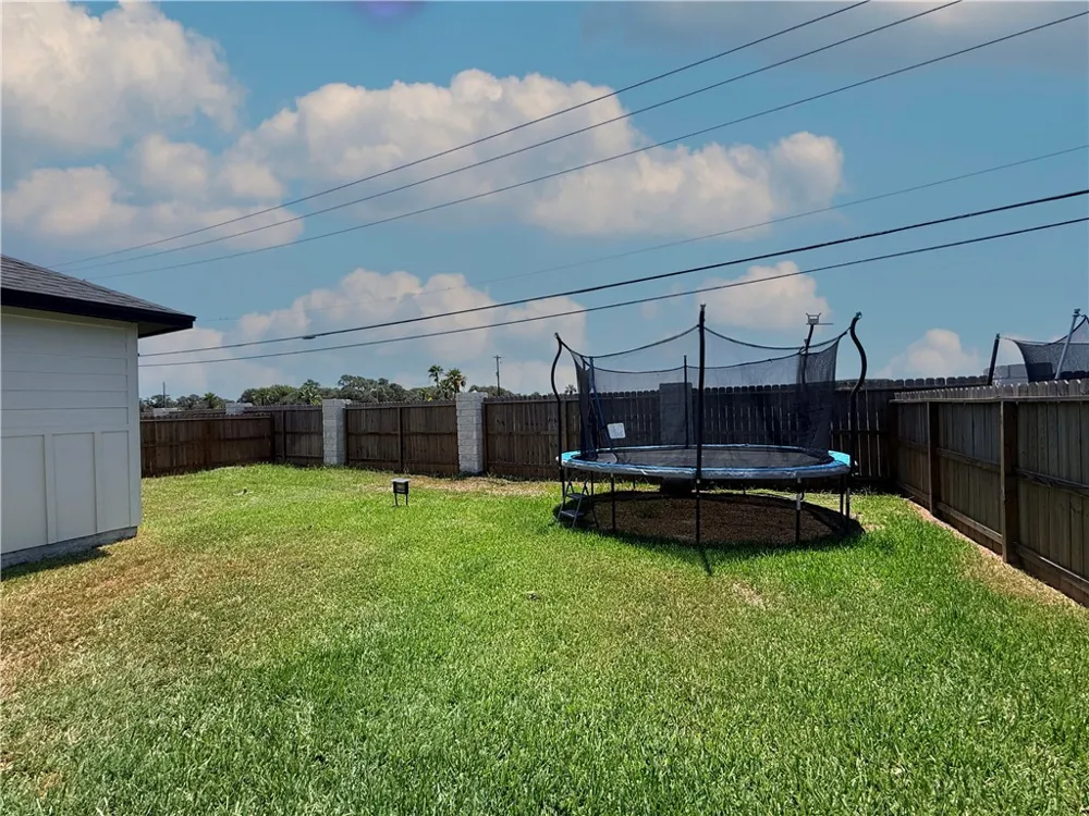 105 Traditions Drive Rockport, TX 78382