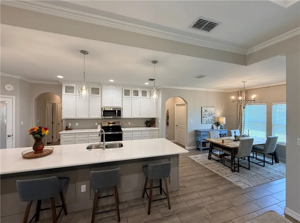 105 Traditions Drive Rockport, TX 78382