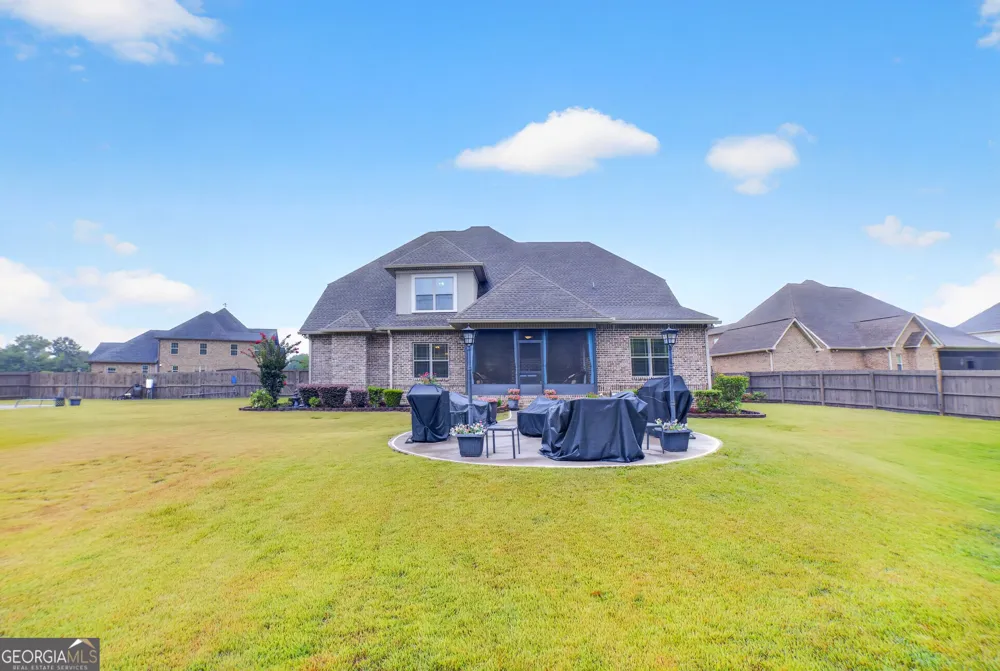 506 Southern Woods TRL Kathleen, GA 31047