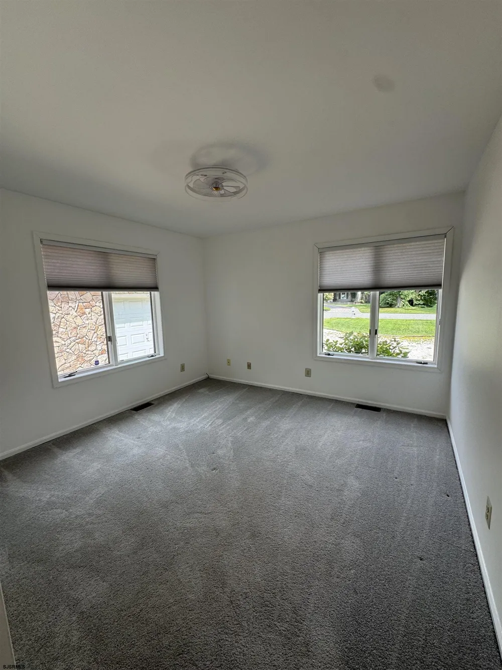 17 Orchard Egg Harbor Township, NJ 08234