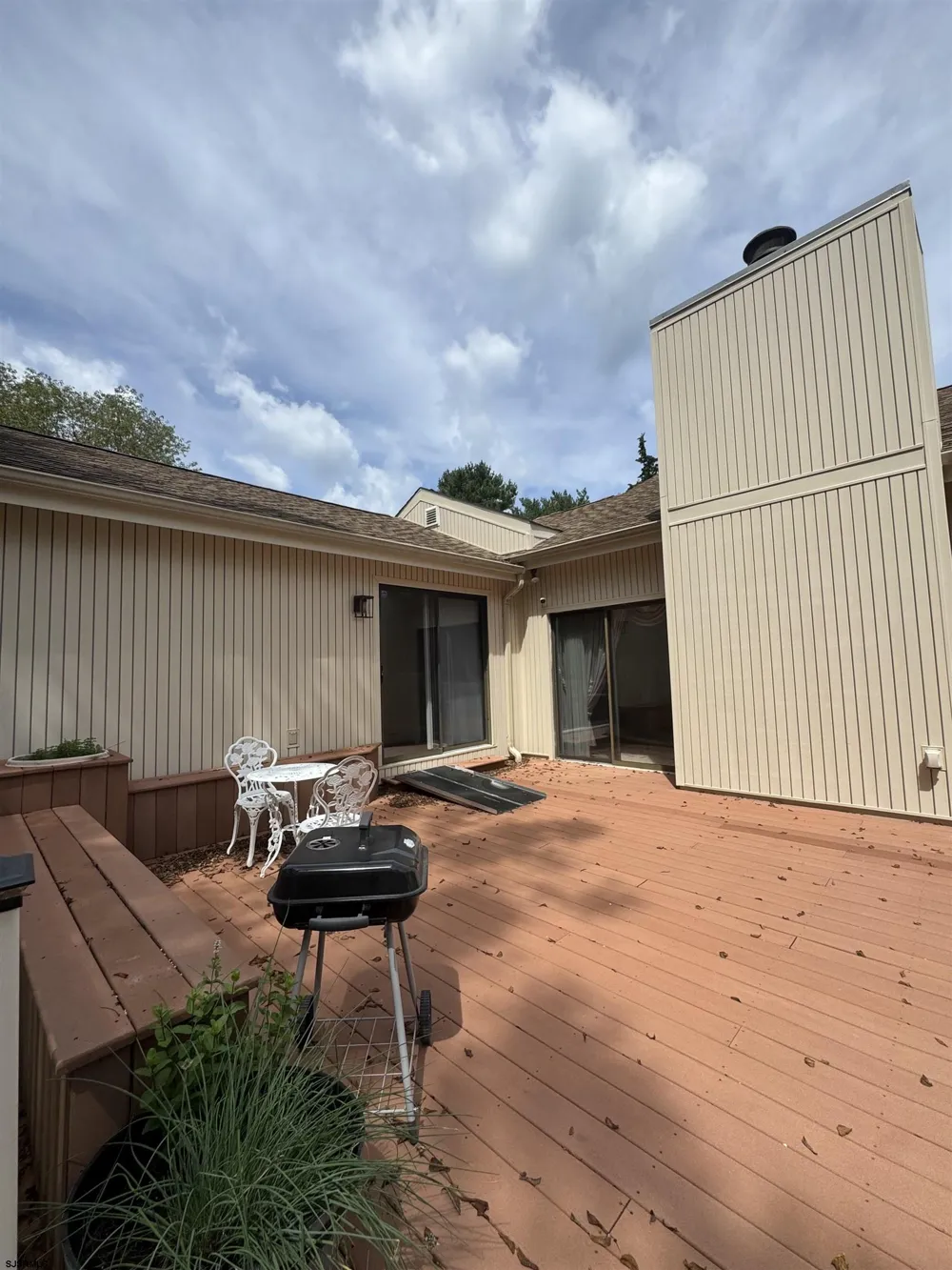 17 Orchard Egg Harbor Township, NJ 08234