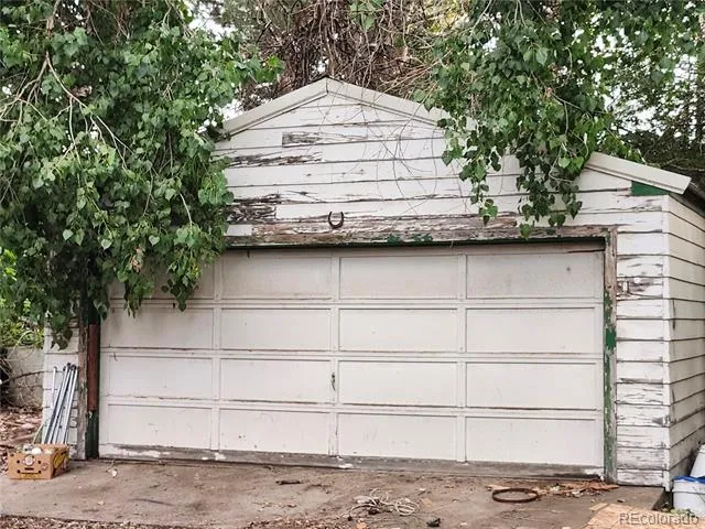 1051 Hover Street Longmont, CO 80501