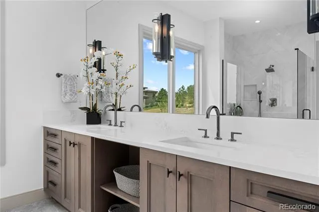 6194 Oxford Peak Lane Castle Rock, CO 80108