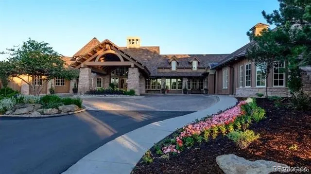 6194 Oxford Peak Lane Castle Rock, CO 80108