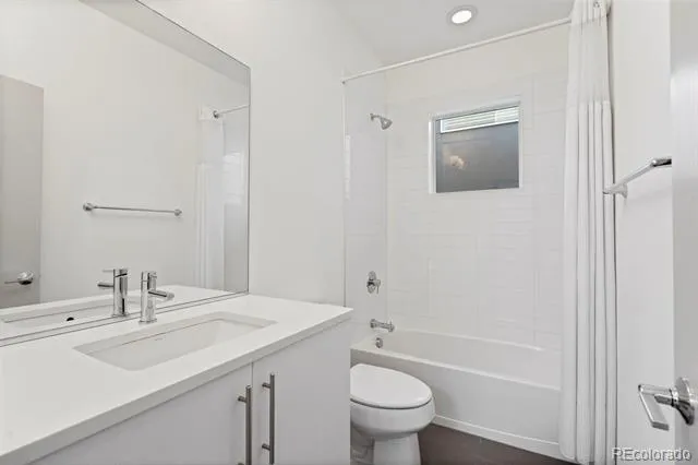 4015 Fenton Court Denver, CO 80212