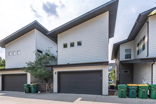 4015 Fenton Court Denver, CO 80212