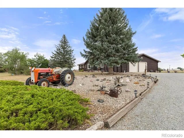 5001 Meining Road Berthoud, CO 80513