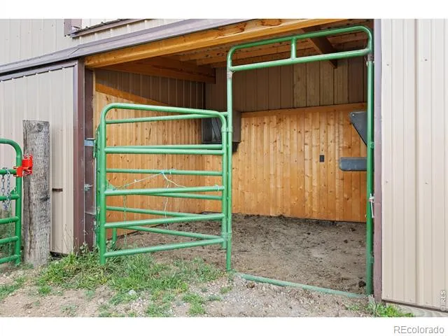 5001 Meining Road Berthoud, CO 80513