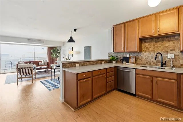 1121 Albion Street #710 Denver, CO 80220