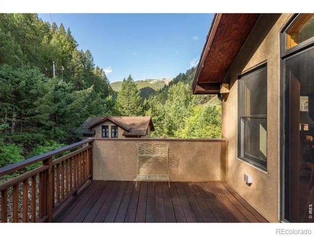 8200 Fourmile Canyon Drive Boulder, CO 80302