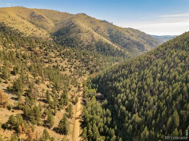 8200 Fourmile Canyon Drive Boulder, CO 80302